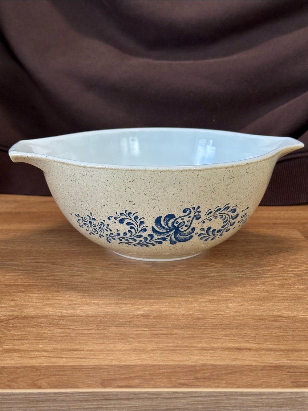 Vintage Pyrex Homestead #442 - 1.5 Qt Cinderella Mixing Bowl Blue Beige